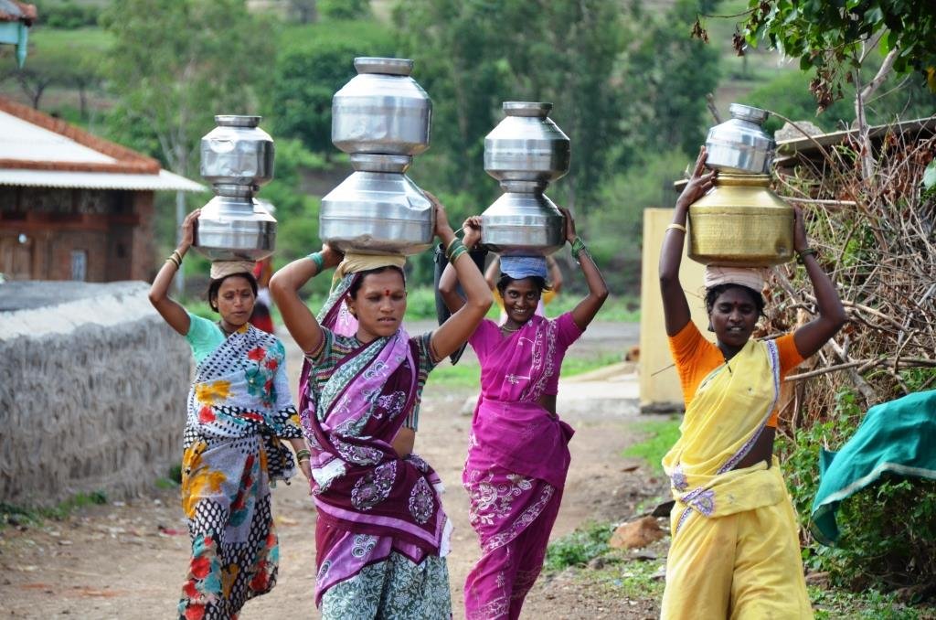 Women with Drinking water